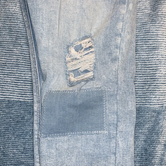 Old Navy Midrise Rockstar Skinny Jeans - Picture 2 of 7